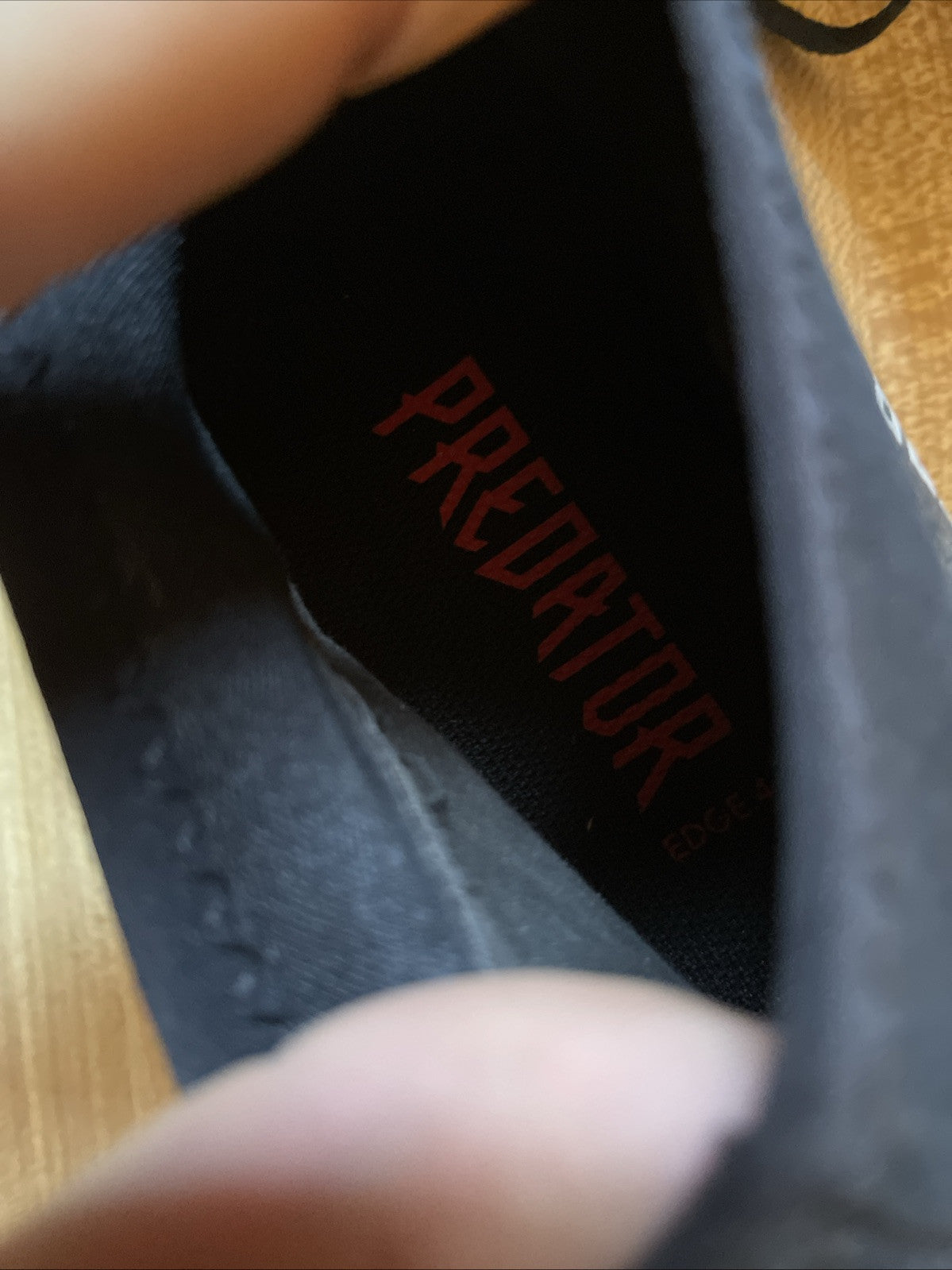 adidas predator Edge.4 soccer cleats 8.5