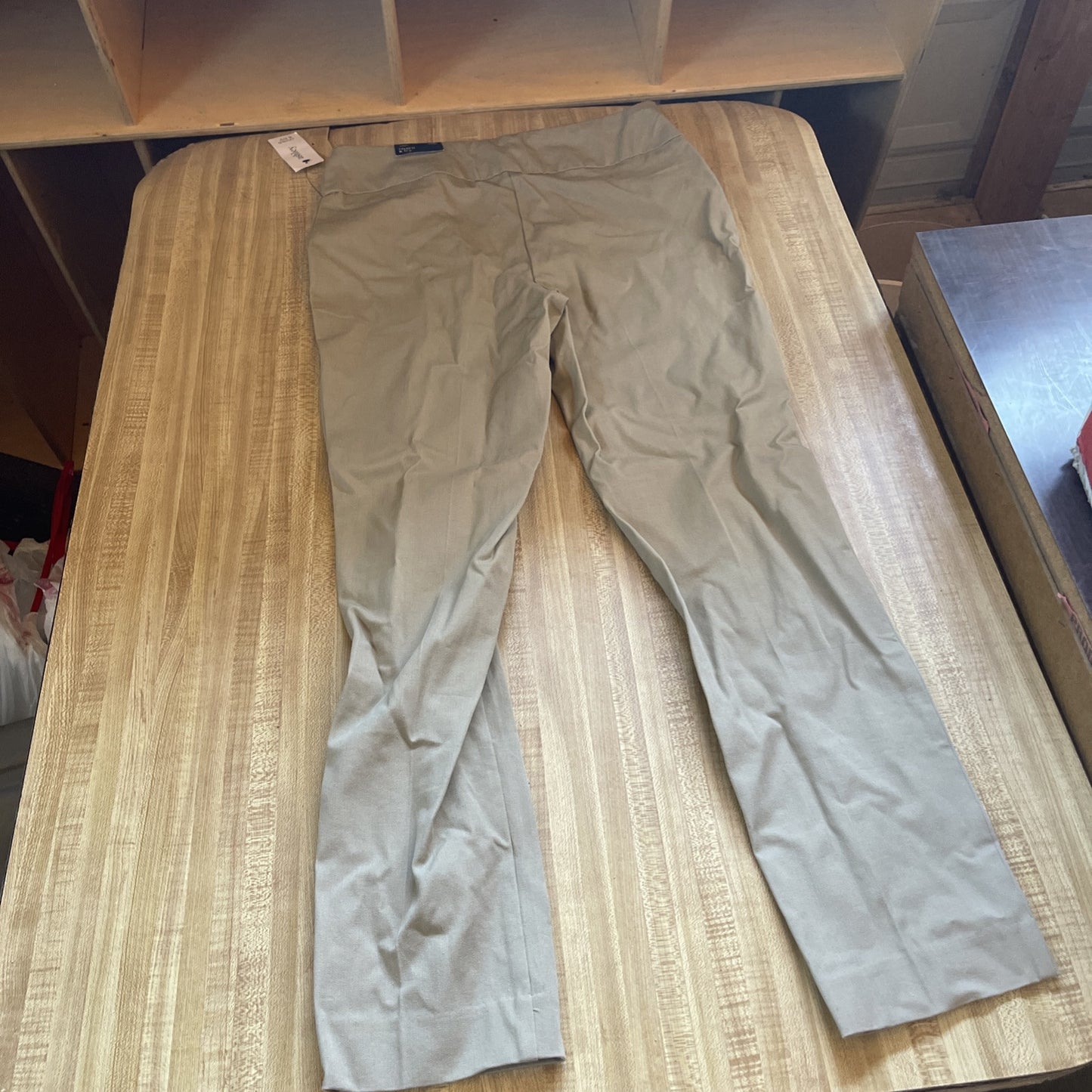 Crown & Ivy Ashley Pants NWT 6