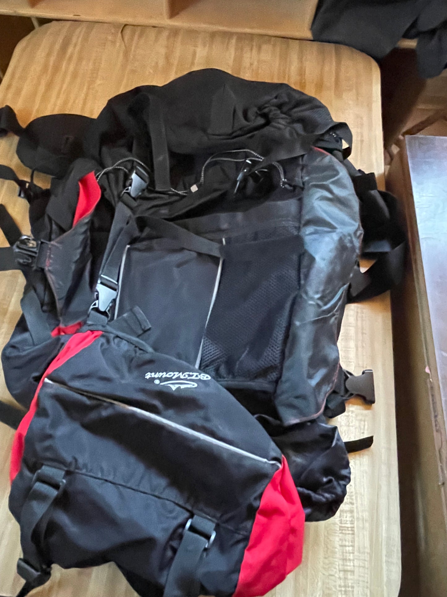 Extreme 80 hiking backpack