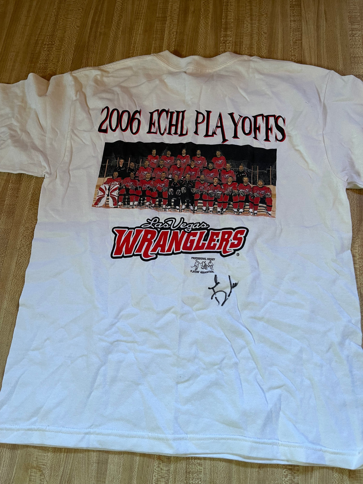 Autographed Las Vegas Wranglers 2006 t shirt youth large