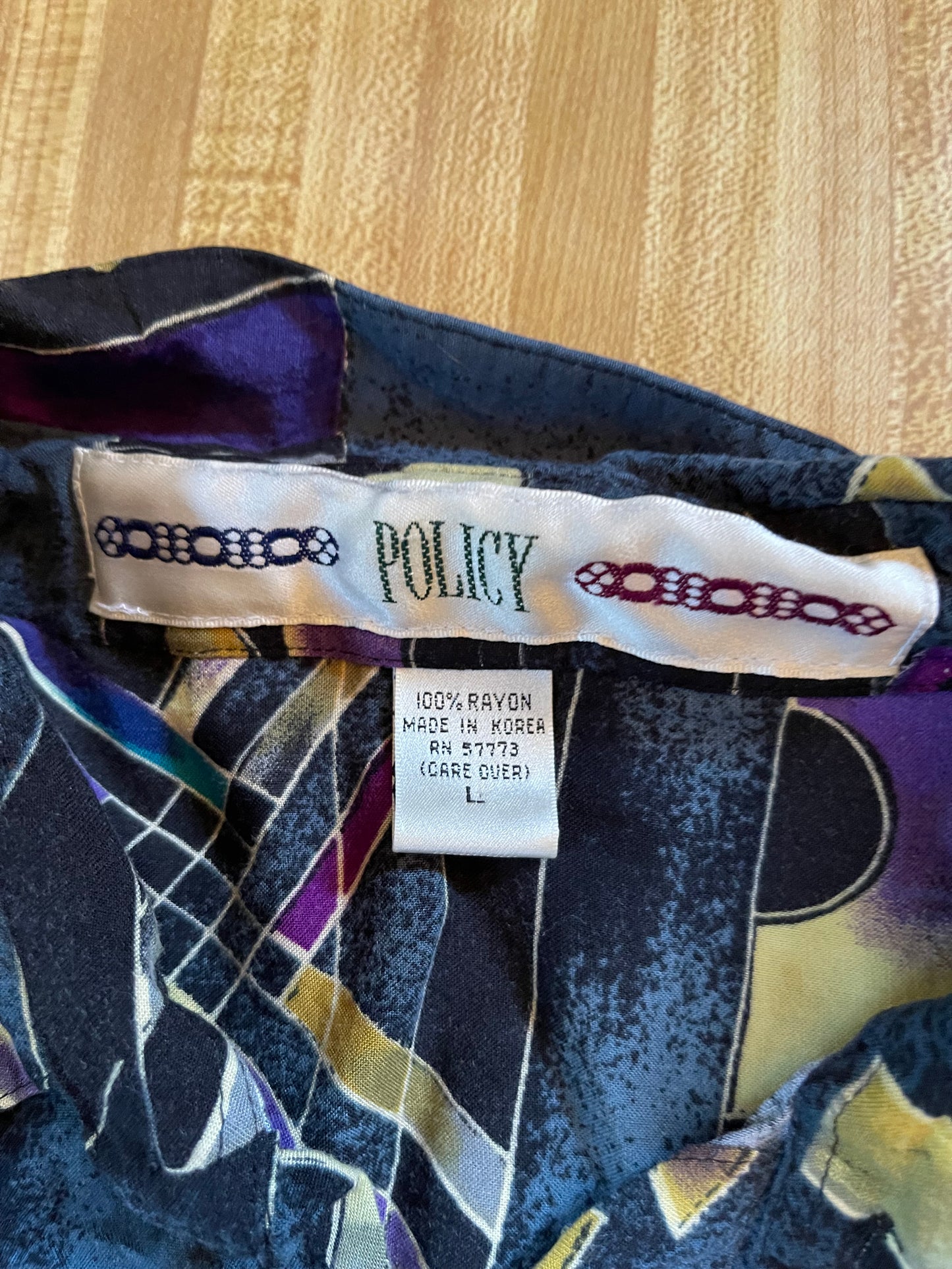 Vintage policy rayon shirt Large