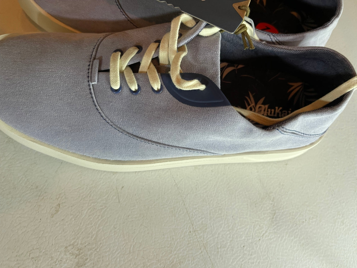 Olukai sneakers size 11