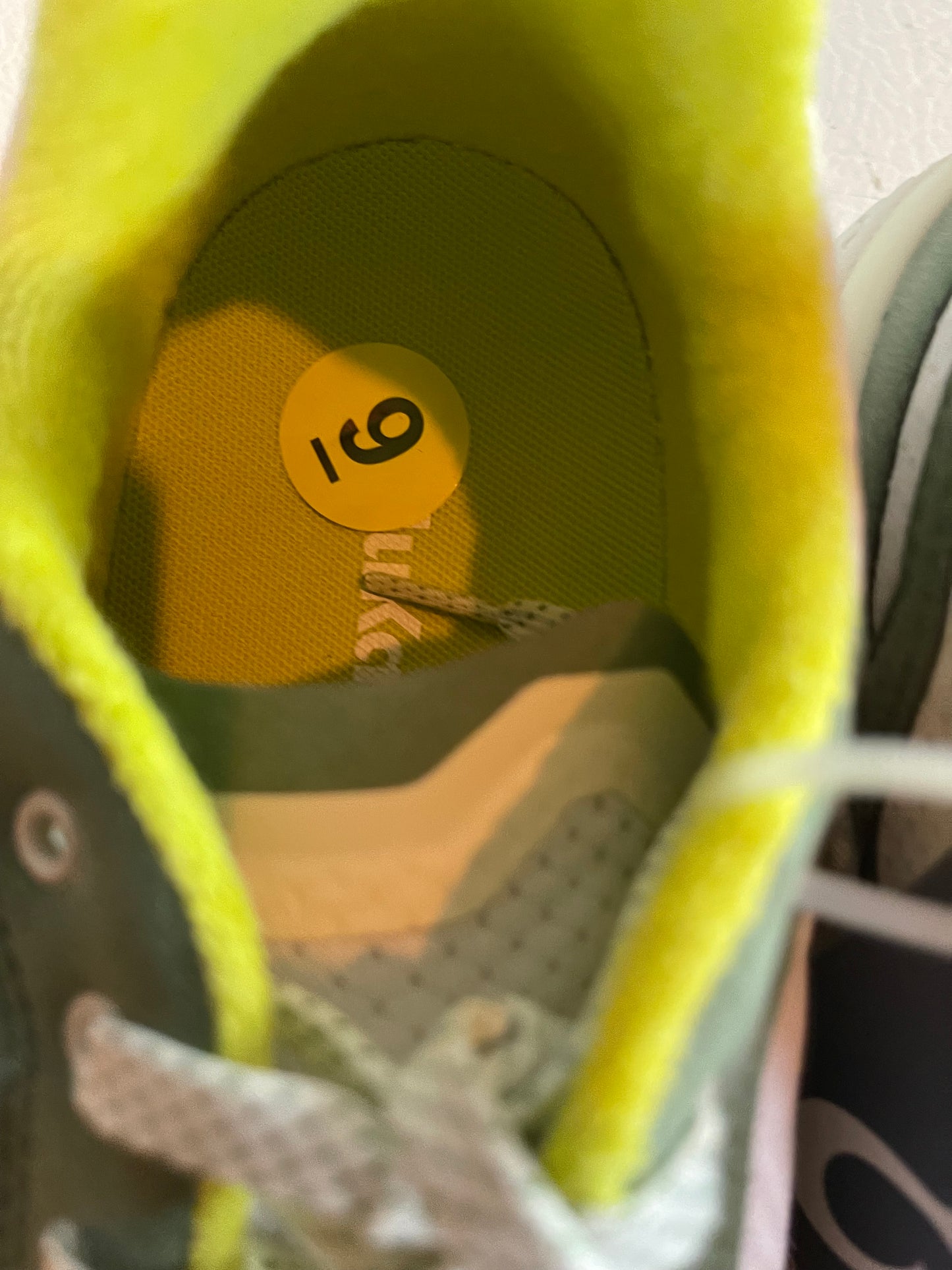 Olukai sneakers size 9