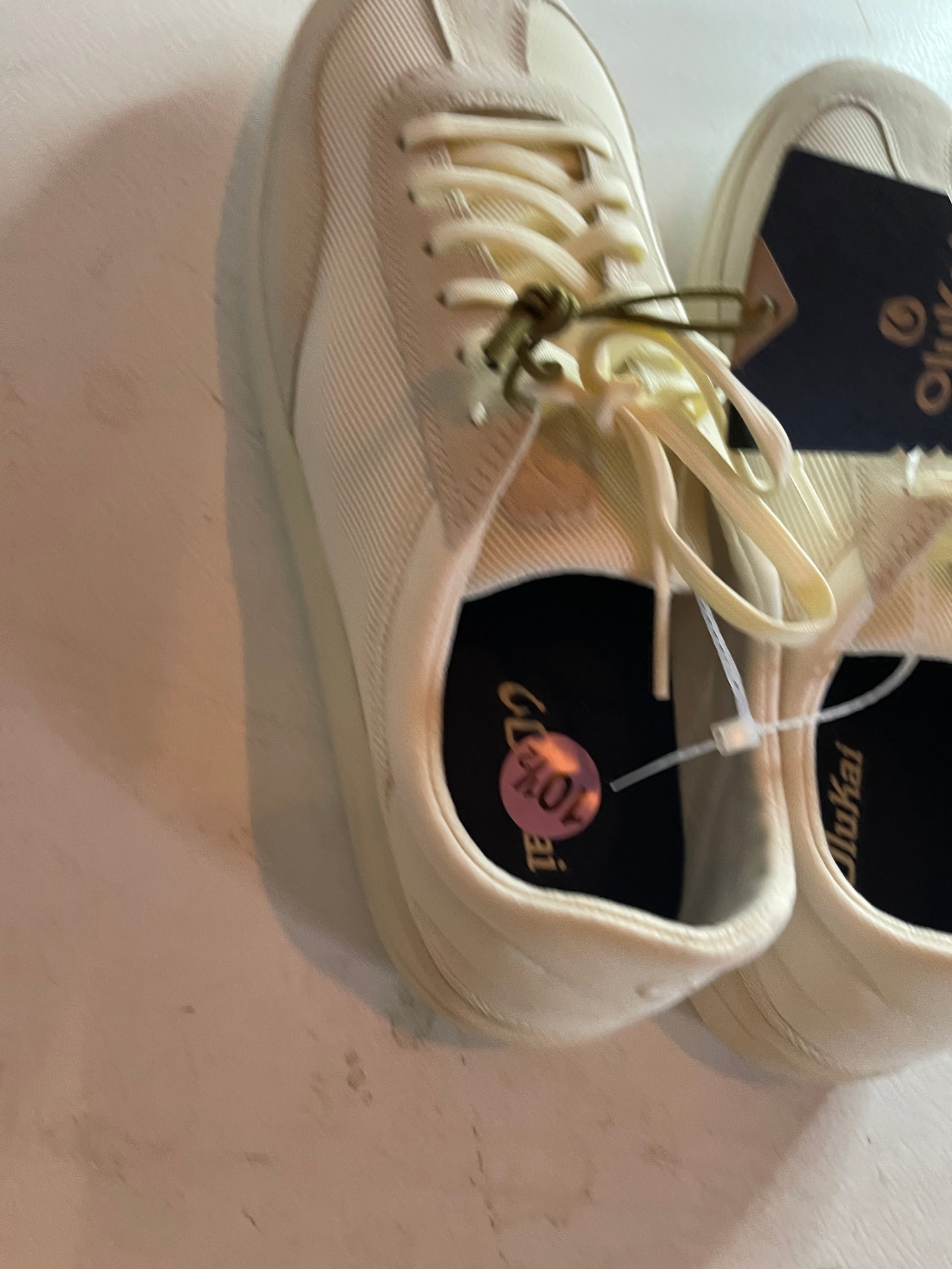 Olukai sneakers size 10.5