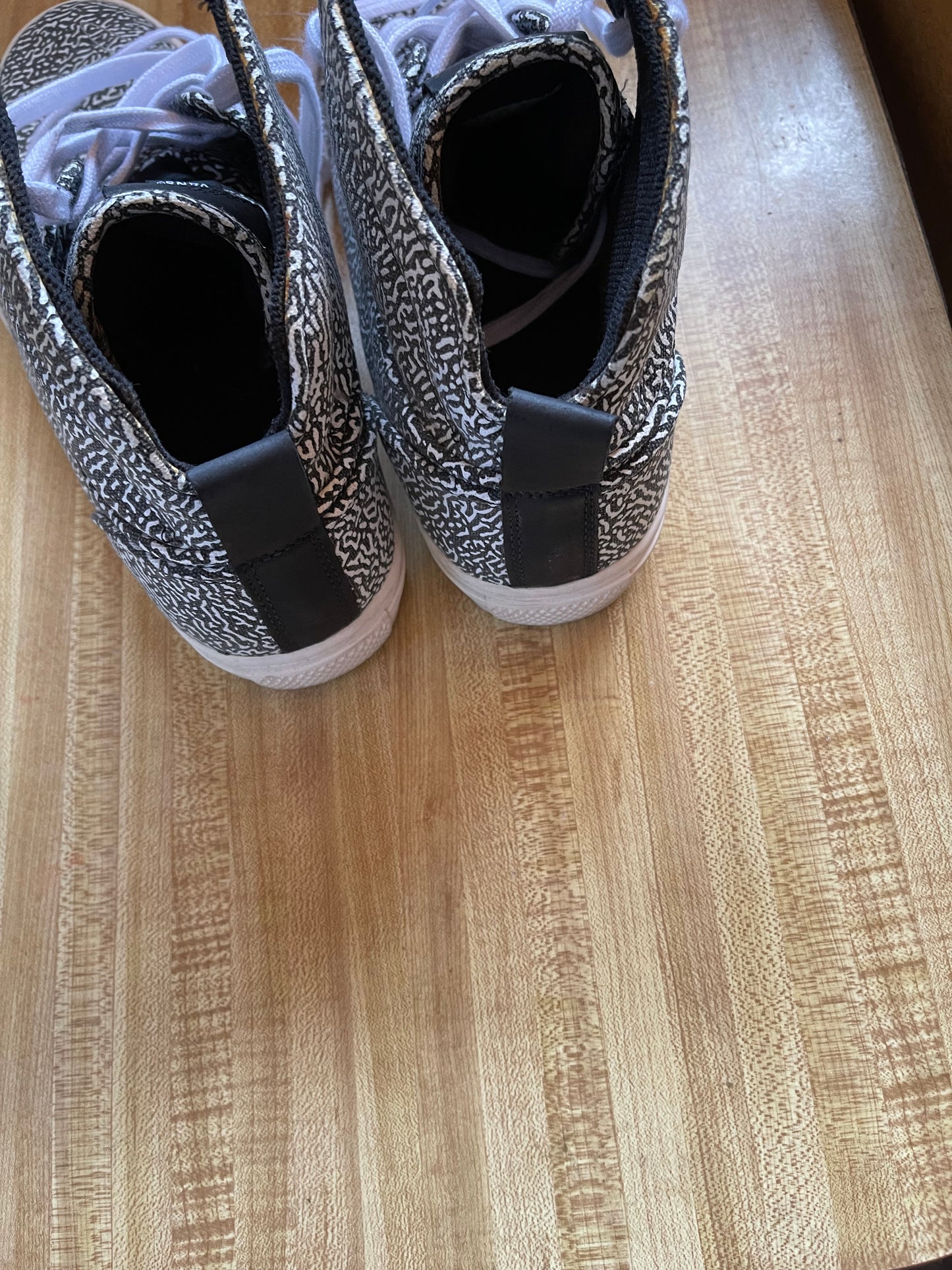 Vans otw sneakers 11.5
