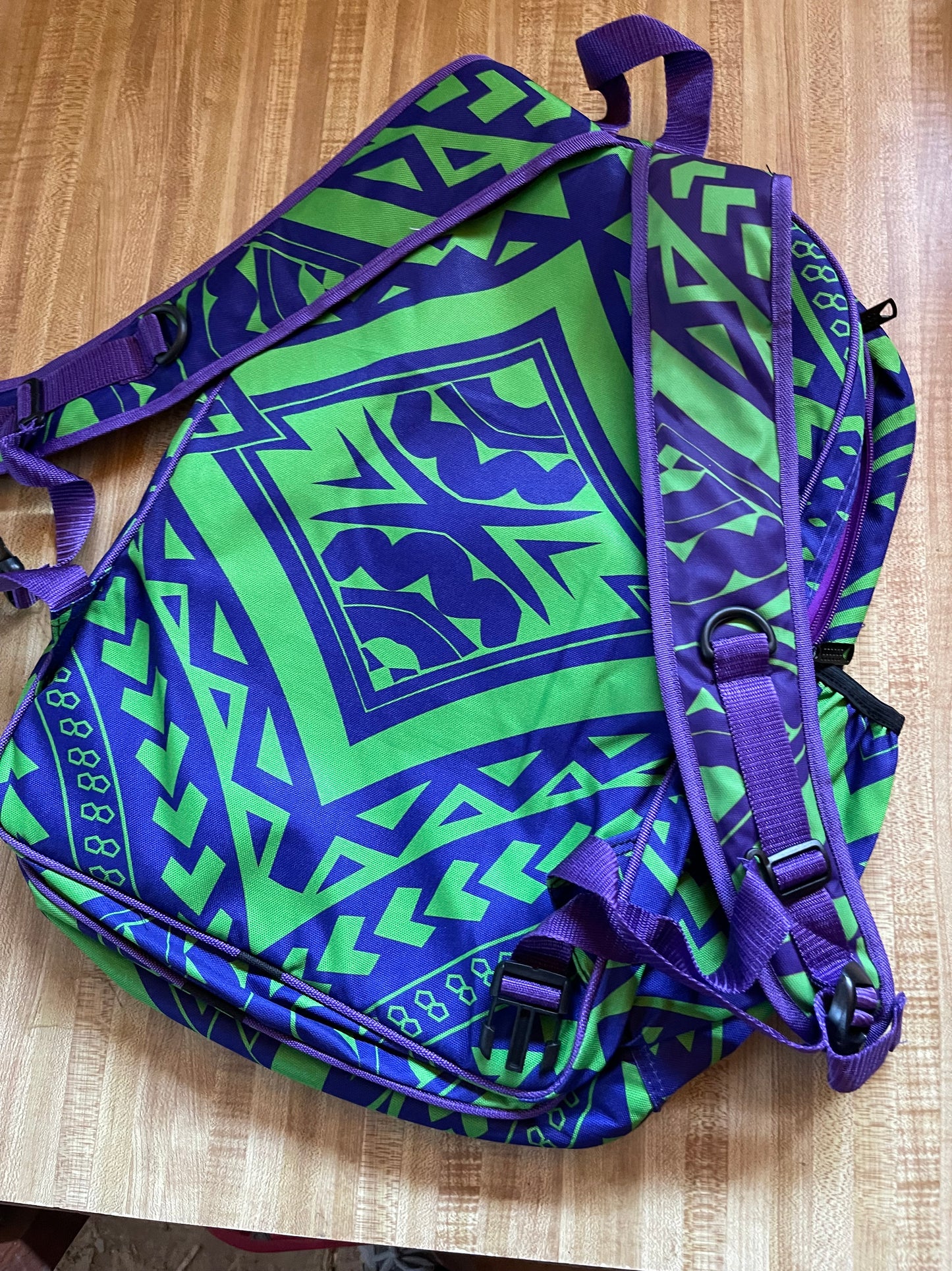Islands best 10th anniversary backpack