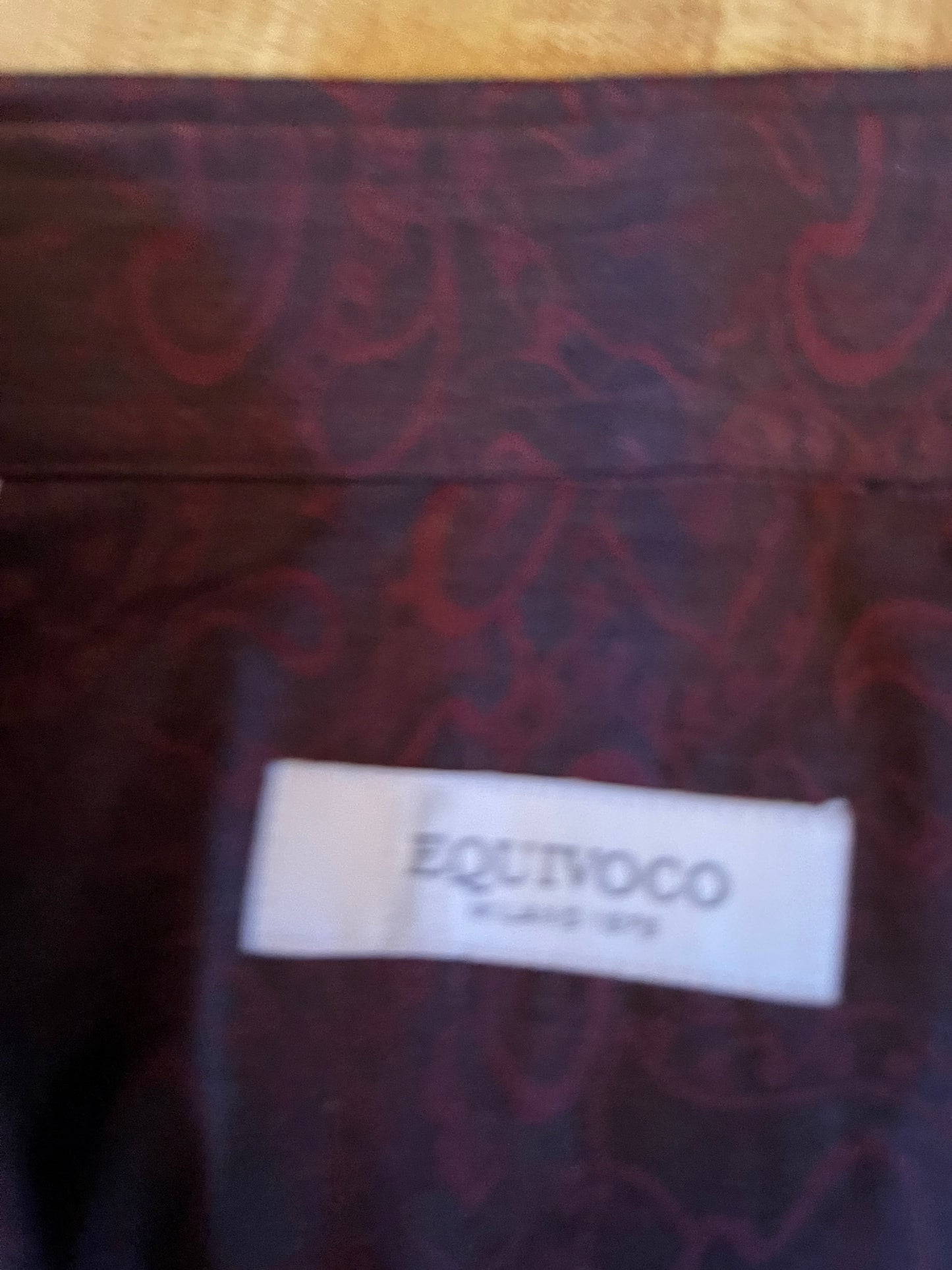 Equivoco button up 16