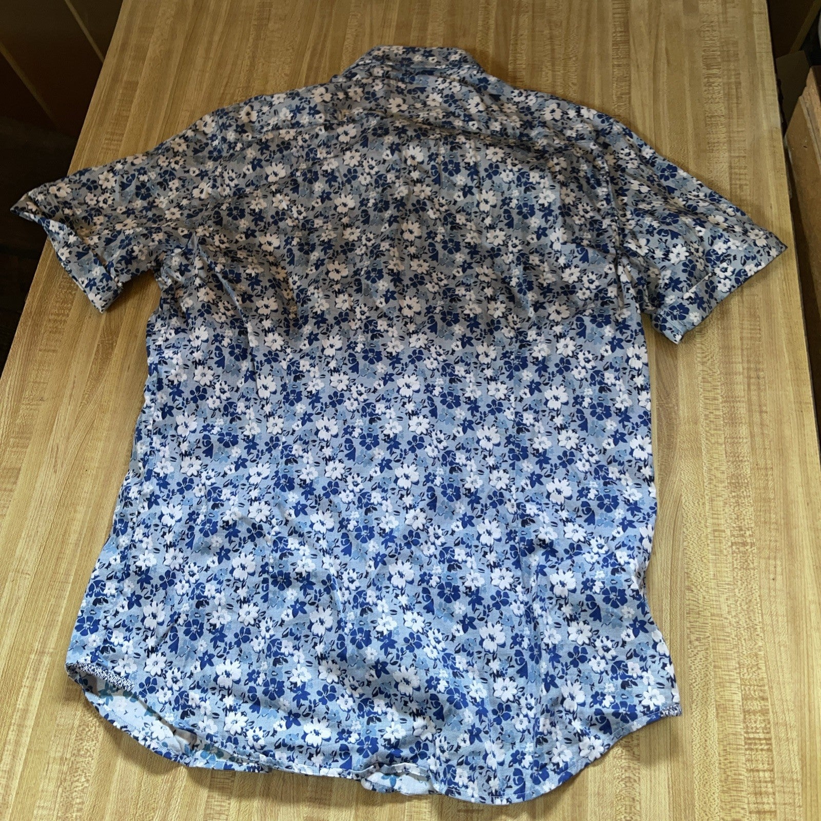 robert graham modern americana shirt Medium 