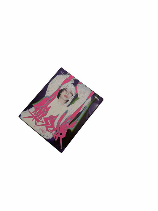 STRAY KIDS MINI ALBUM -ROCK-STAR- POSTCARD Ver. CD+Postcard feat.HYUNJIN