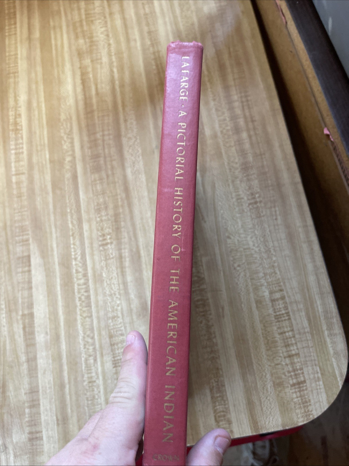 A Pictorial History Of The American Indian Hardcover 