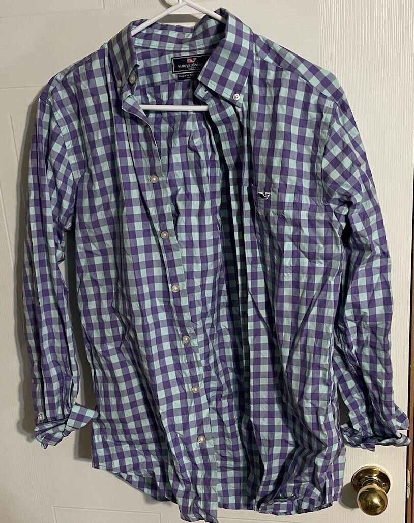 Vineyard Vines Button Down Medium 