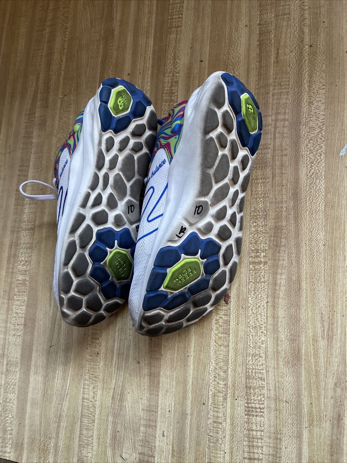 new balance fresh foam roav womens 8.5