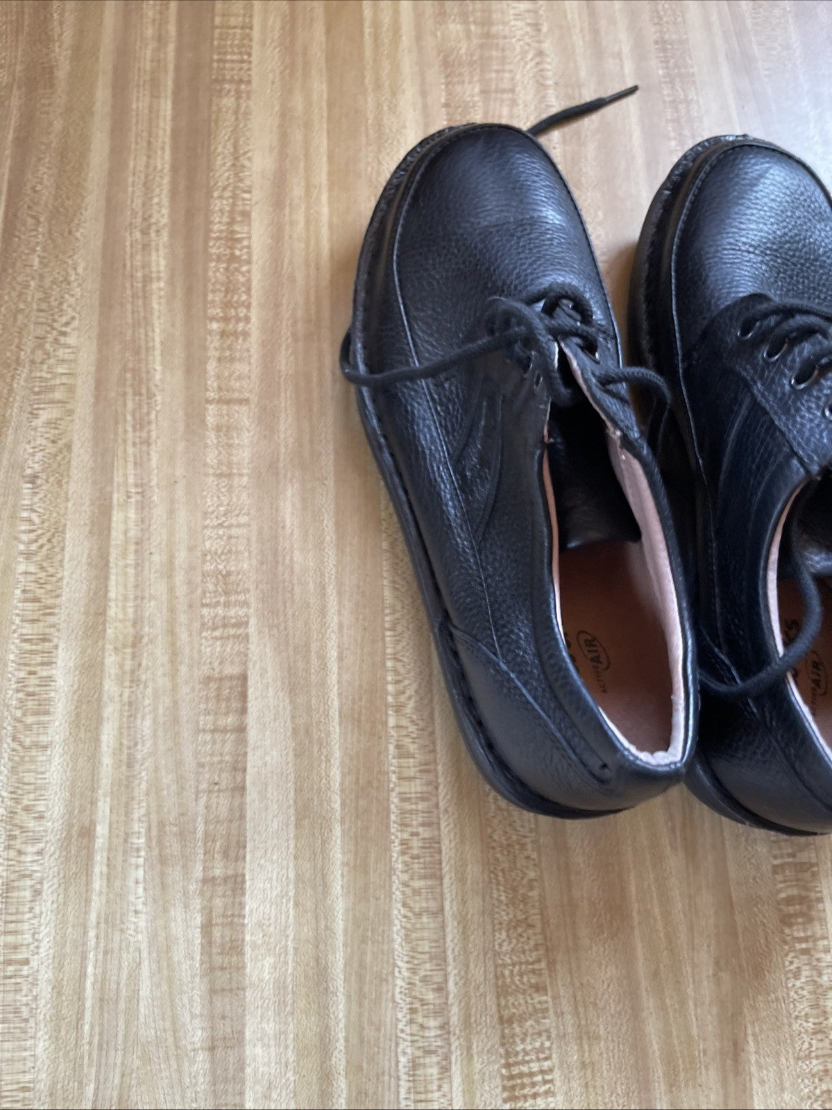 Clark’s Air Shoes 9.5