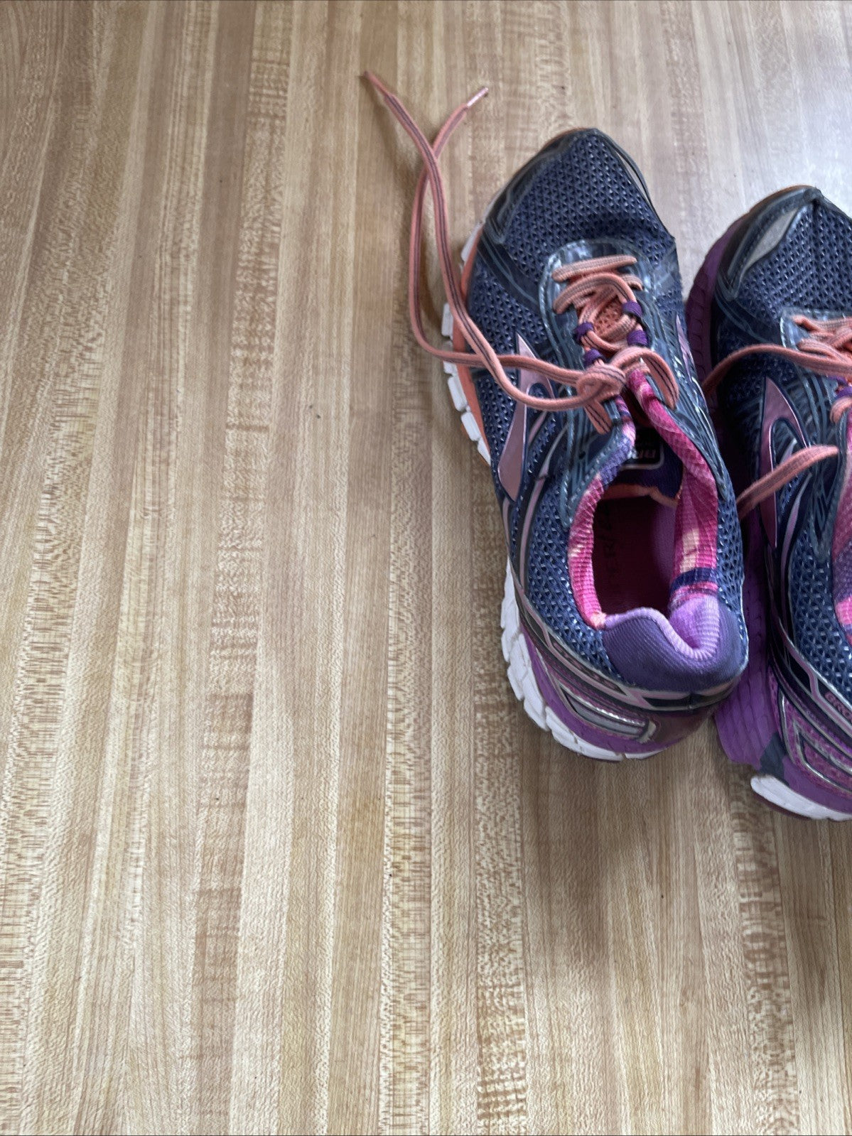 Brooks Adrenaline GTS Size 11