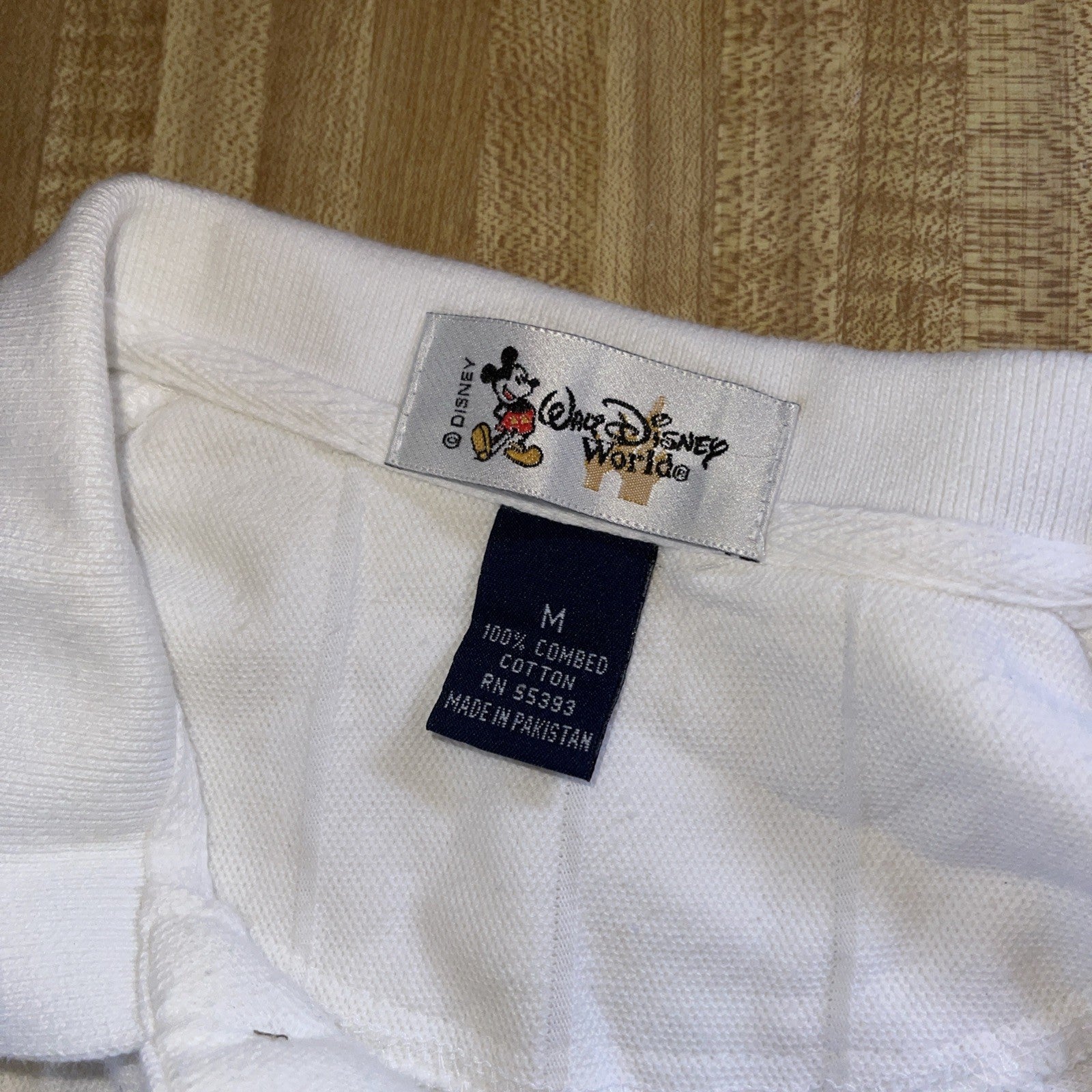 Vintage Walt Disney Magic Kingdom Polo Medium 