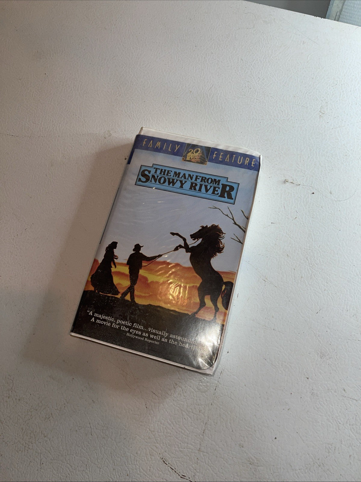 The Man From Snowy River (VHS, 1994) Fox Video Clamshell Kirk Douglas