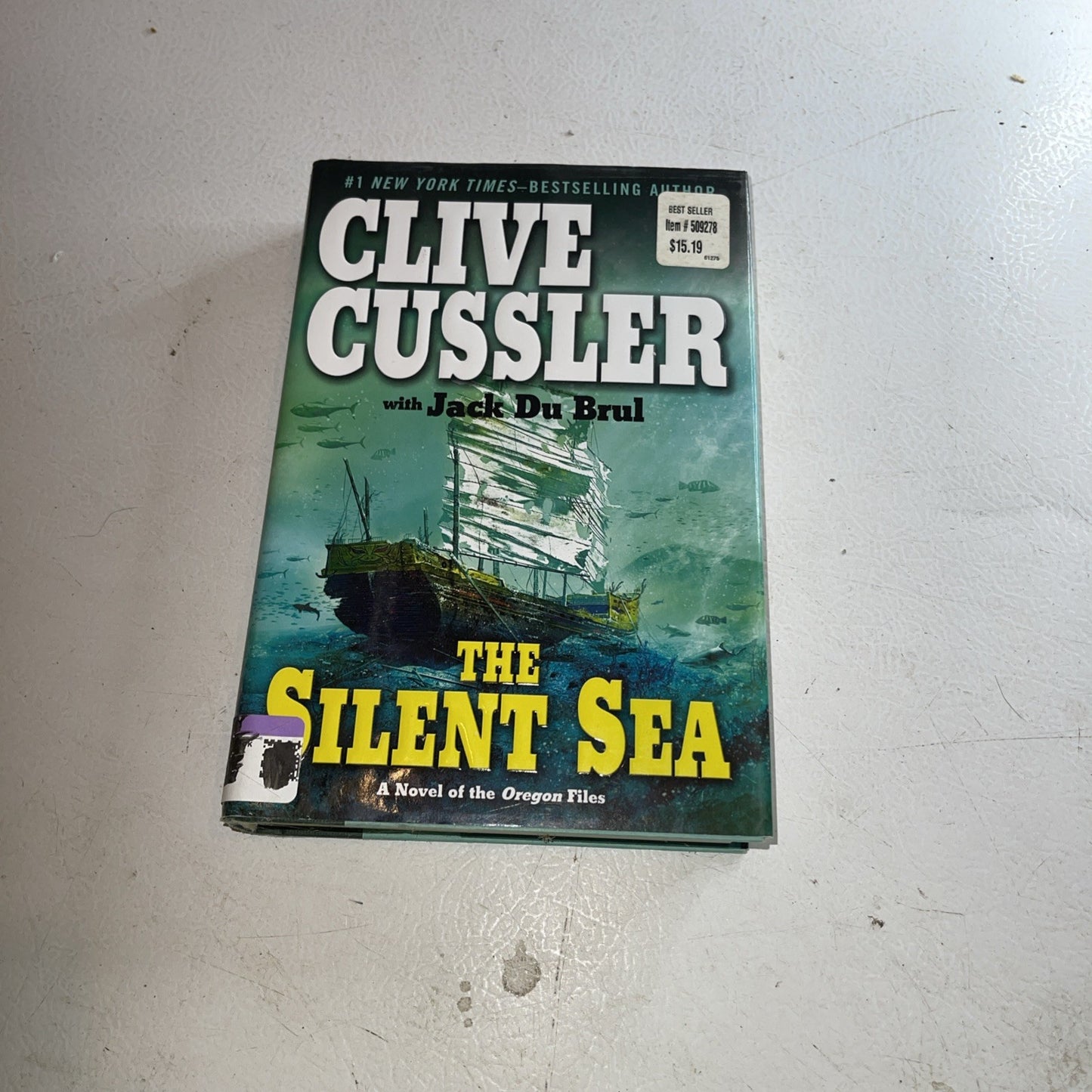 Silent Sea by Clive Cussler and Jack Du Brul (2010, Hardcover)