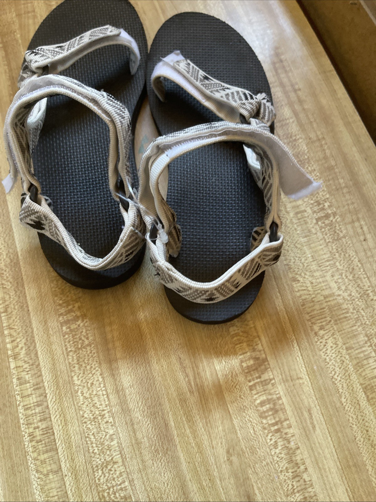 teva sandals 6