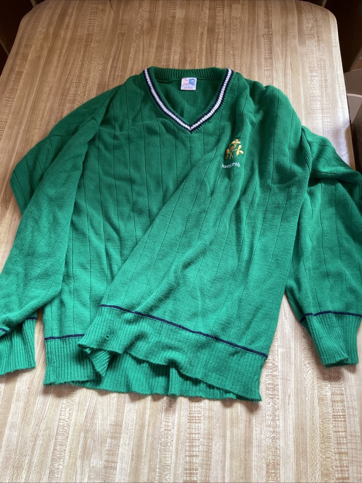 New Lodge Sweater Small 