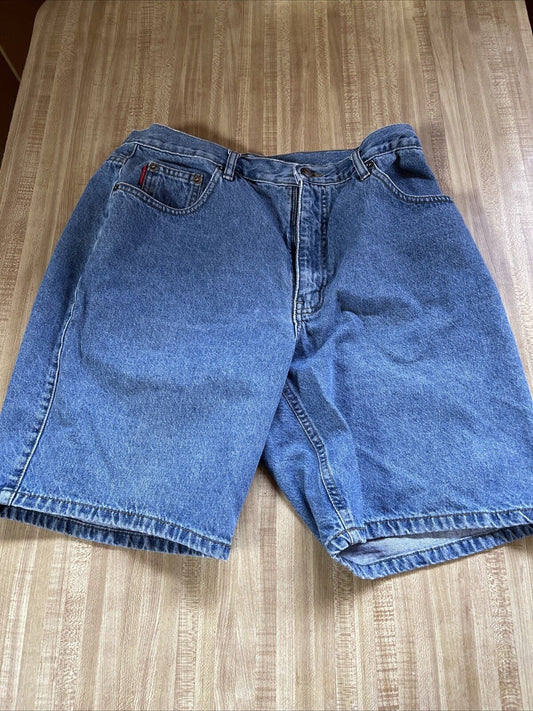 VINTAGE Bugle Boy Shorts Mens 34w Blue Light Wash Denim Dad Jorts