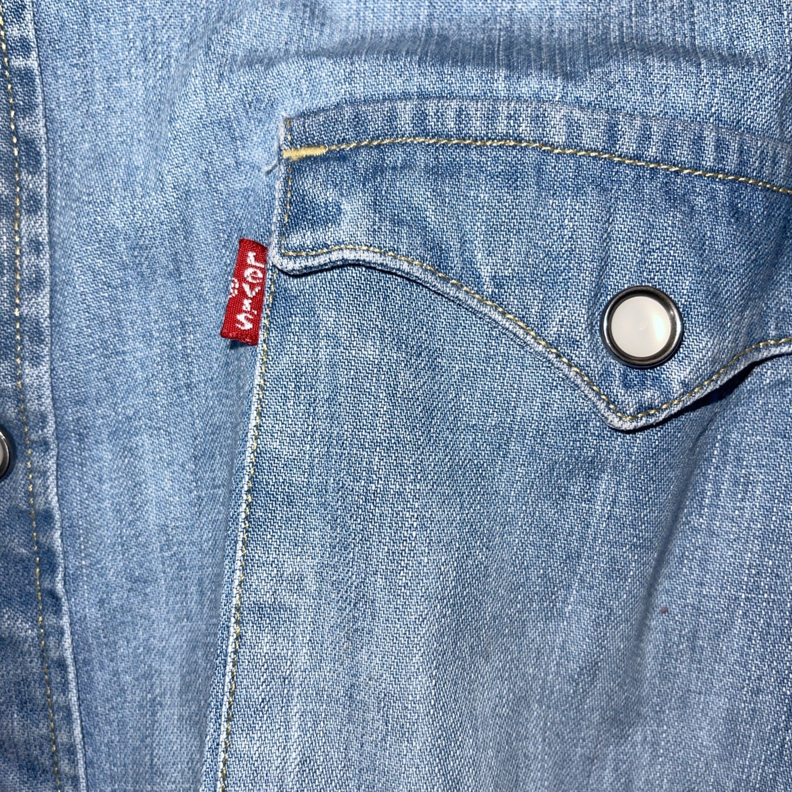Vintage Levi’s Barstow Western Denim Pearl Snap XXL 