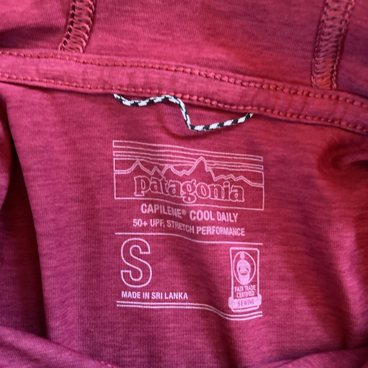 patagonia capilene cool daily Hoodie Small 