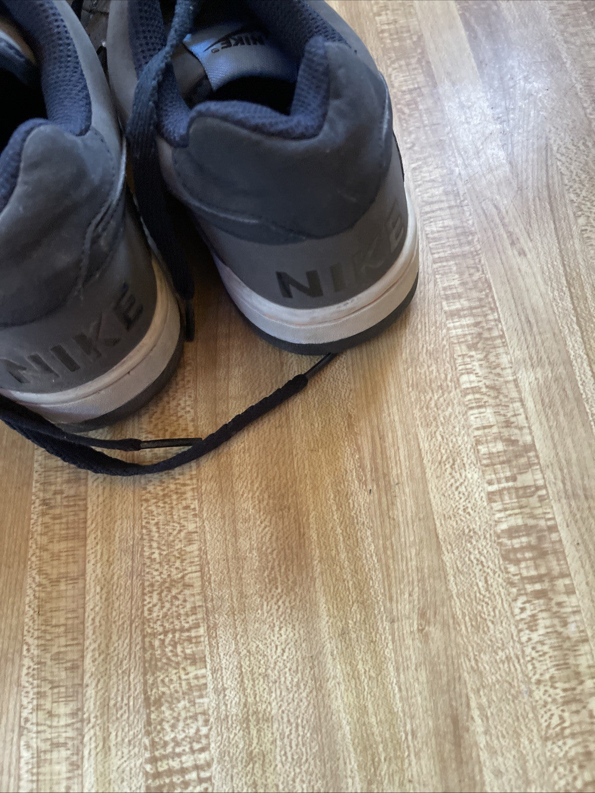 Nike Delta Force Size 4.5Y