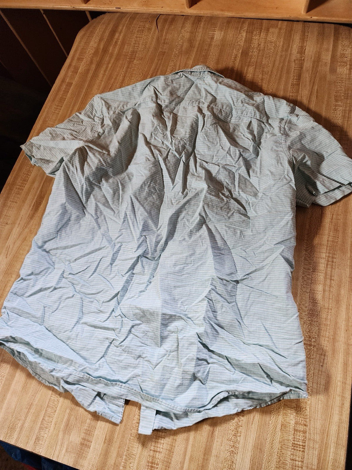 American Eagle Button Up Large