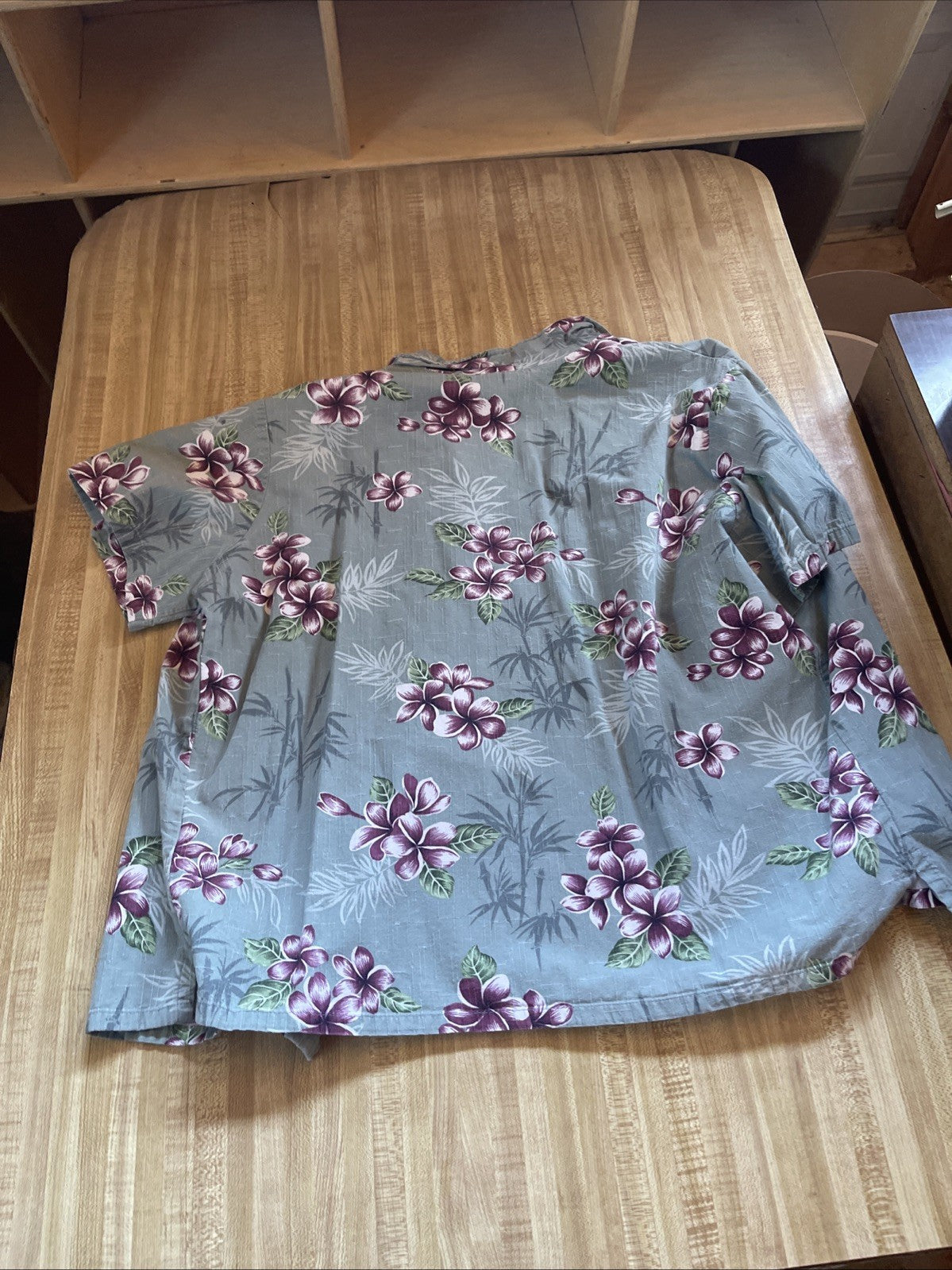 Go Barefoot Hawaiian Shirt Large