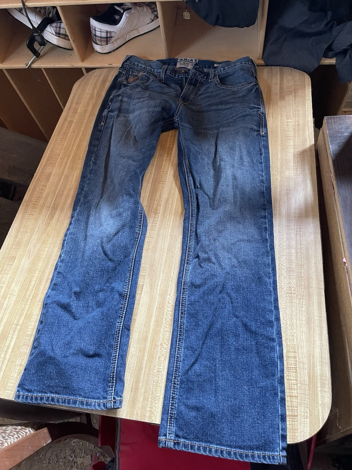 ariat m7 slim fit straight leg Jeans 34/32