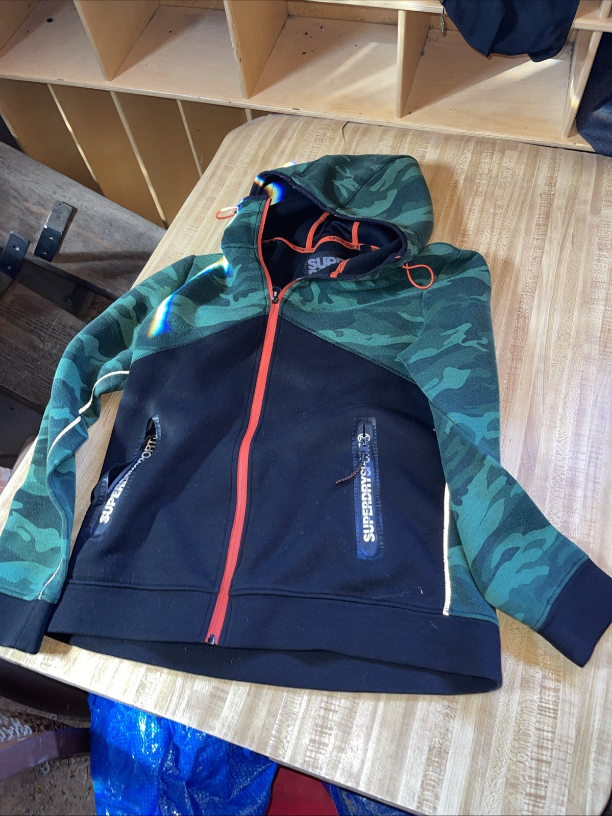 Superdry Sport Hoodie Large Full Zip