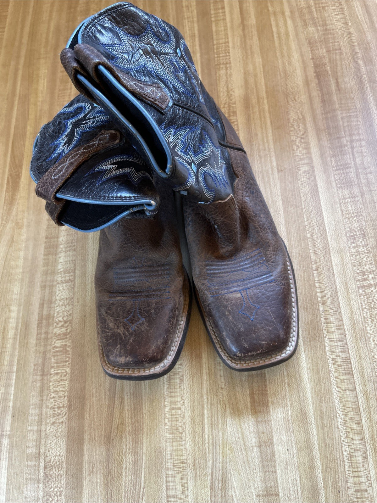 Ariat Boots Size 4