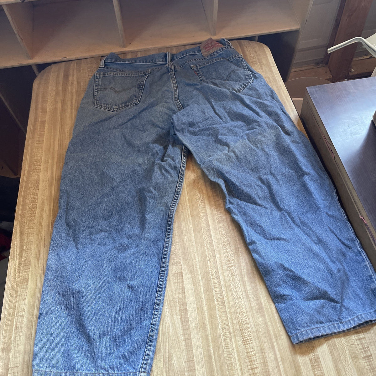 Levi’s 560 Jeans Tag Says 36/30 But They’re 34/26