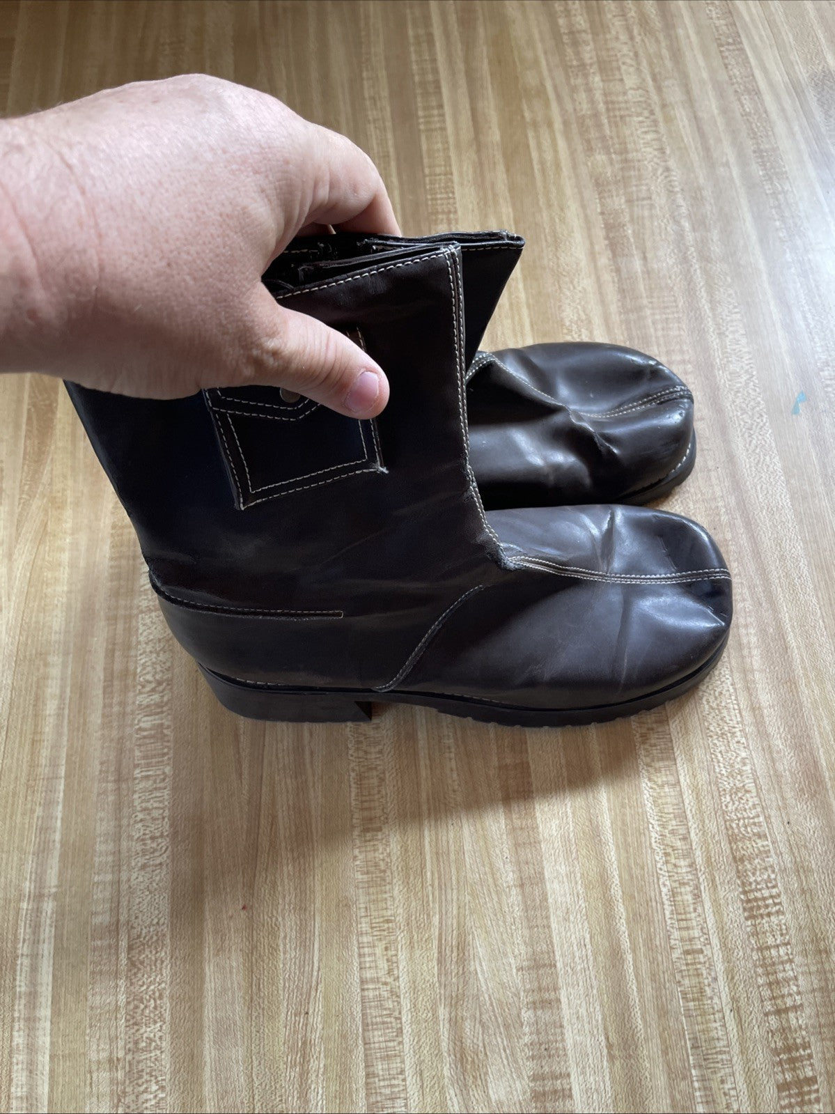 lower eastside boots 11