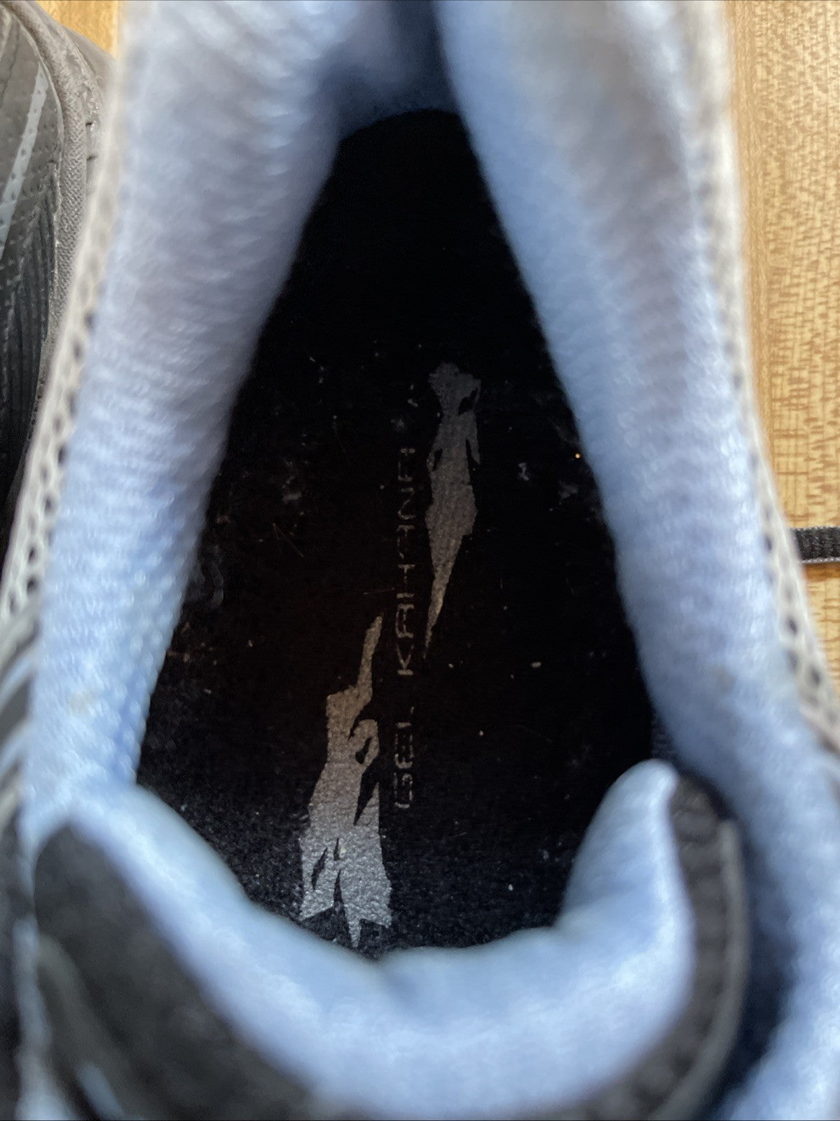 ASICS Gel Kahana Size 6.5