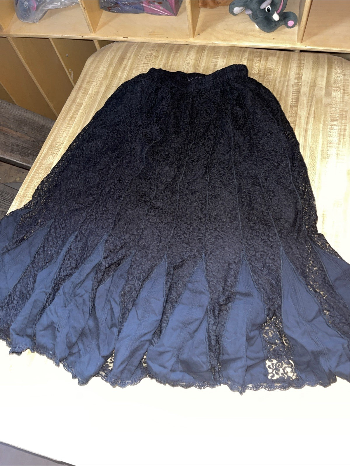 The Pyramid Collection Skirt Medium 