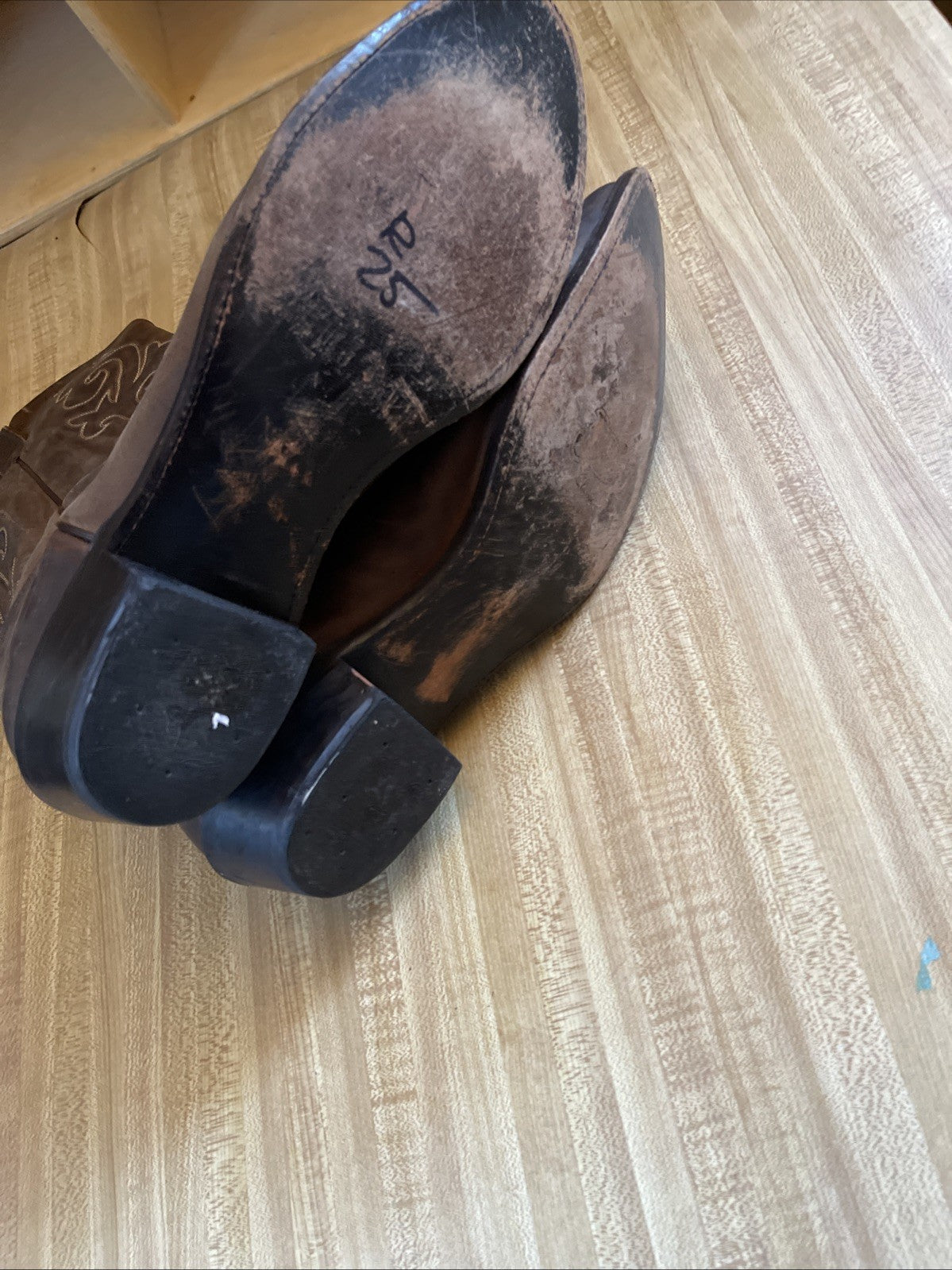 Justin Cowboy Boots 15 D