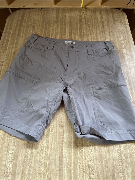 Eddie Bauer Workwear Shorts 36