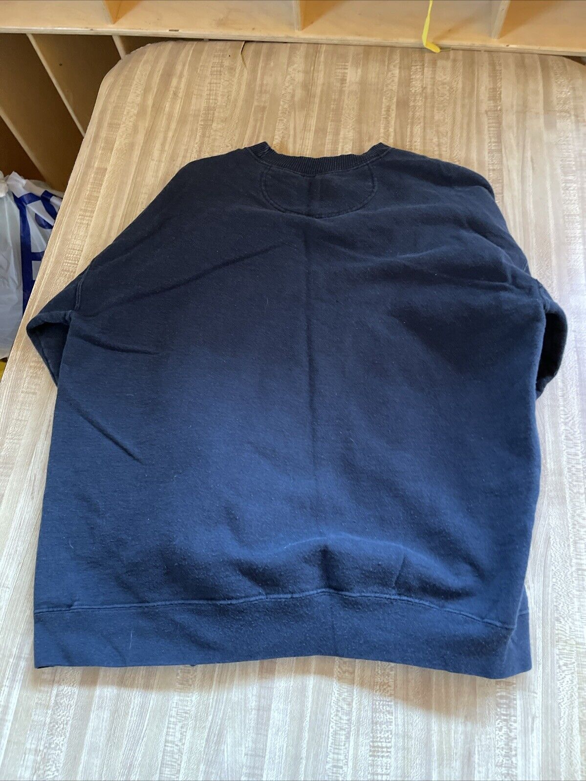 Starter Sweatshirt Medium 