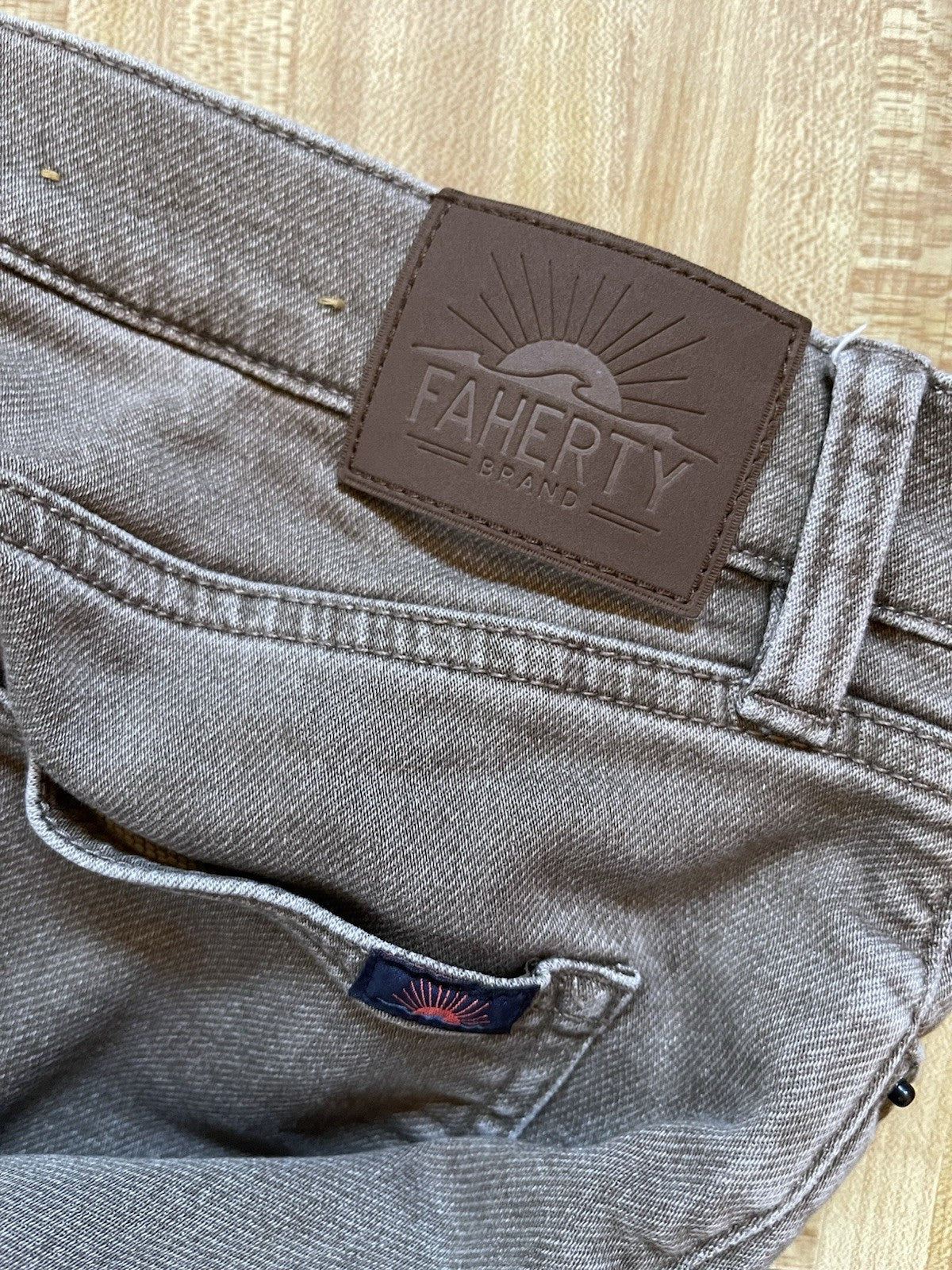 Faherty Jeans 32/30