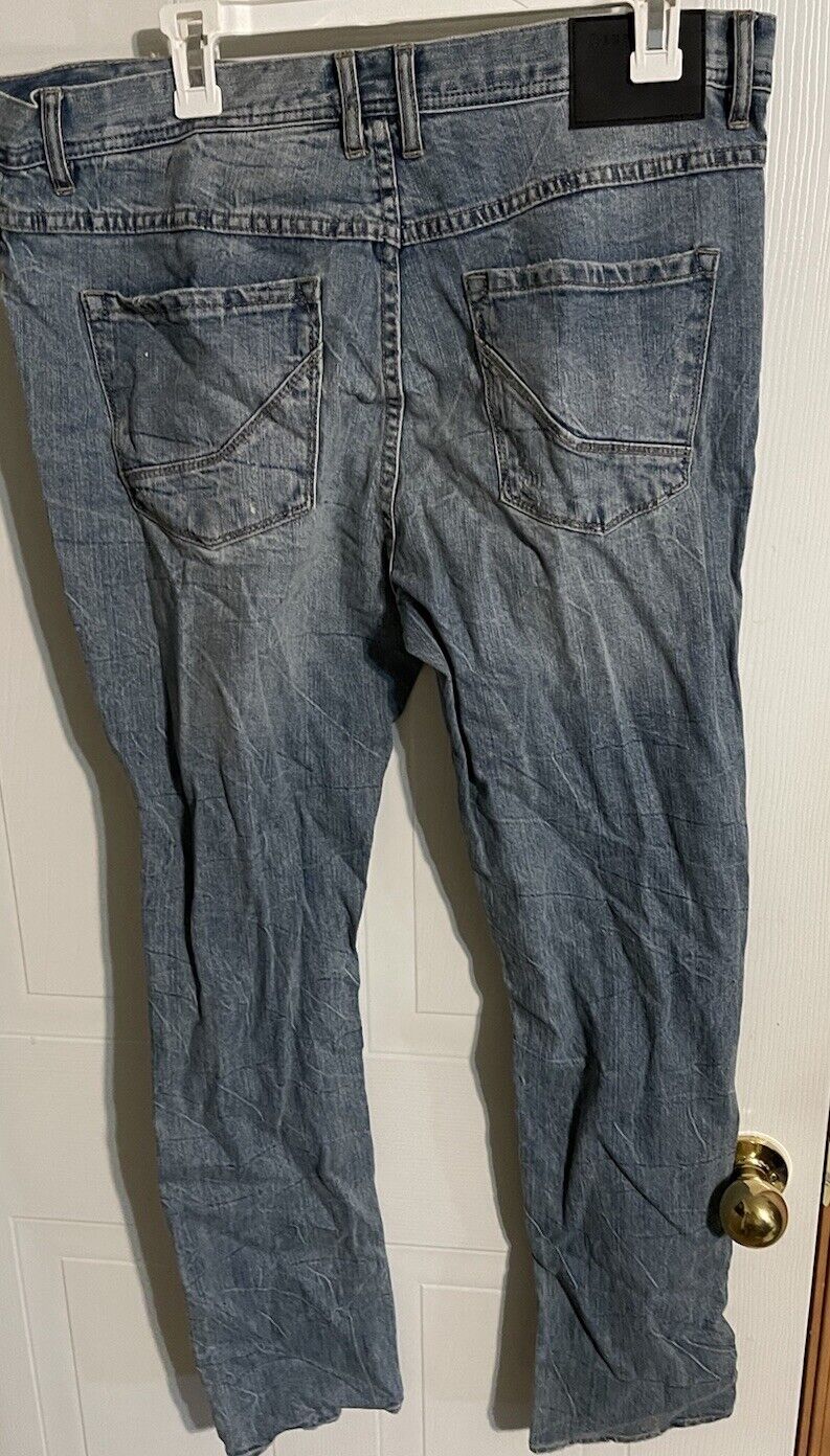Distressed Empyre Verge Jeans 34