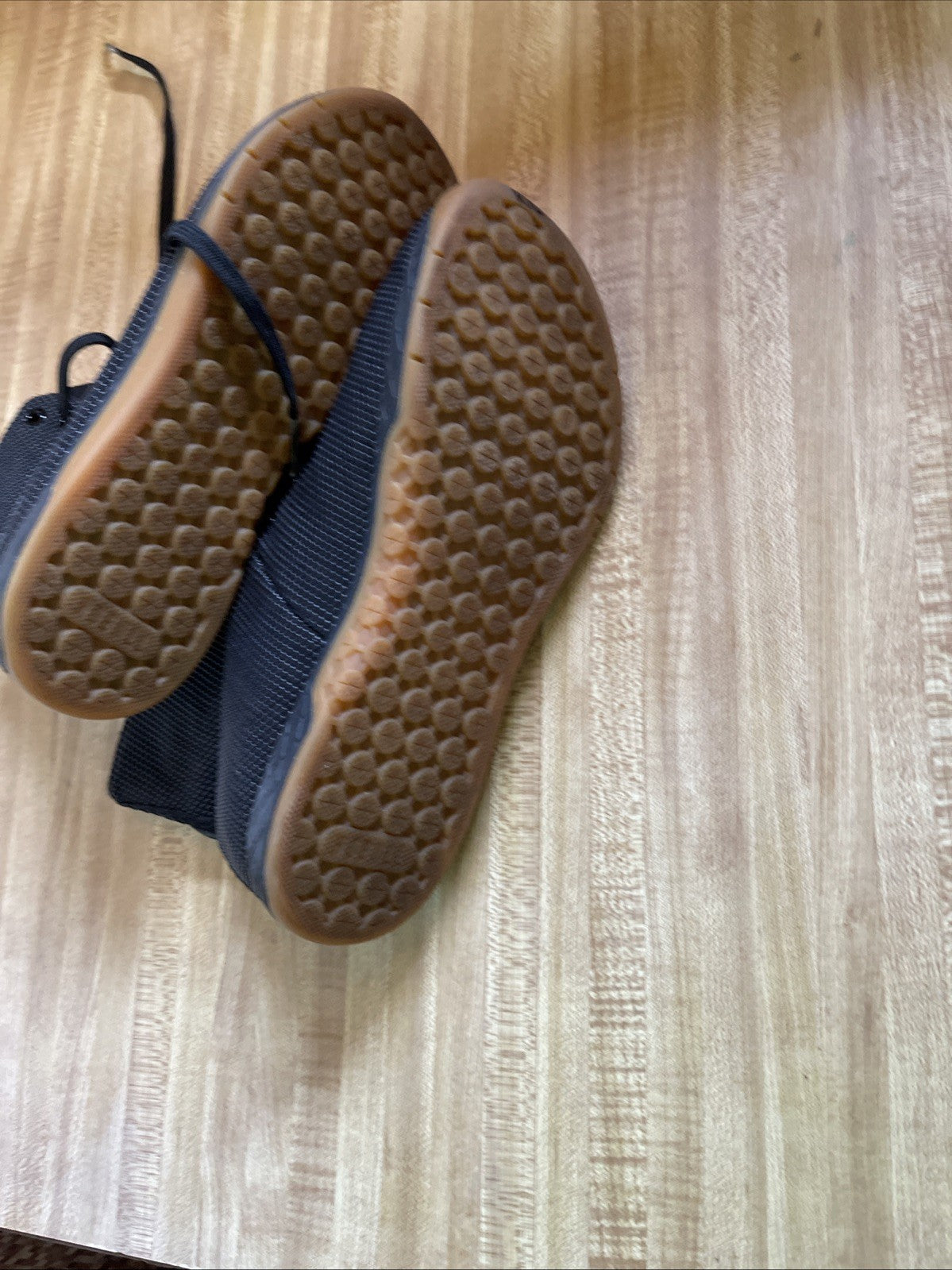No Bull Sneakers 8.5