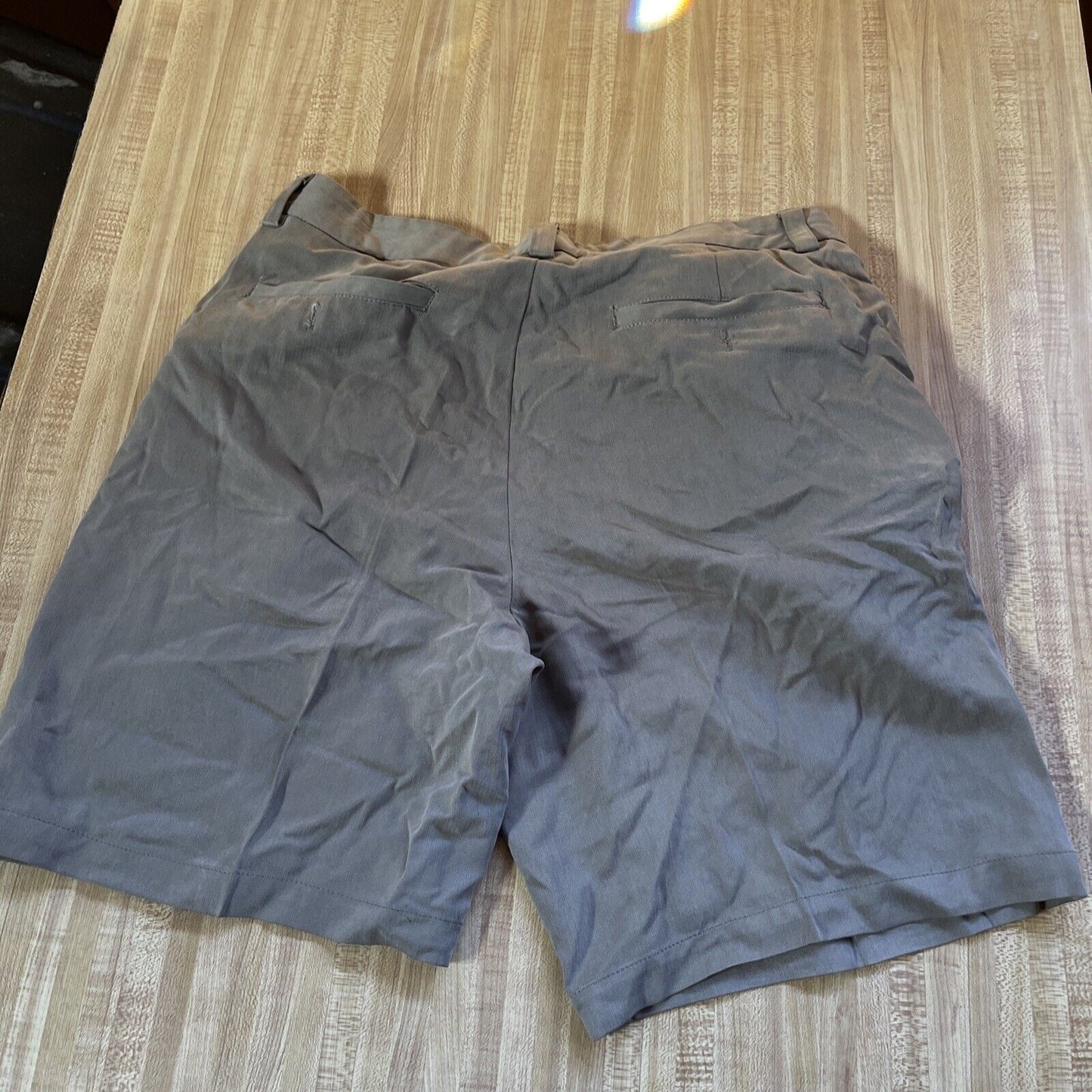 Tommy Bahama Shorts 33