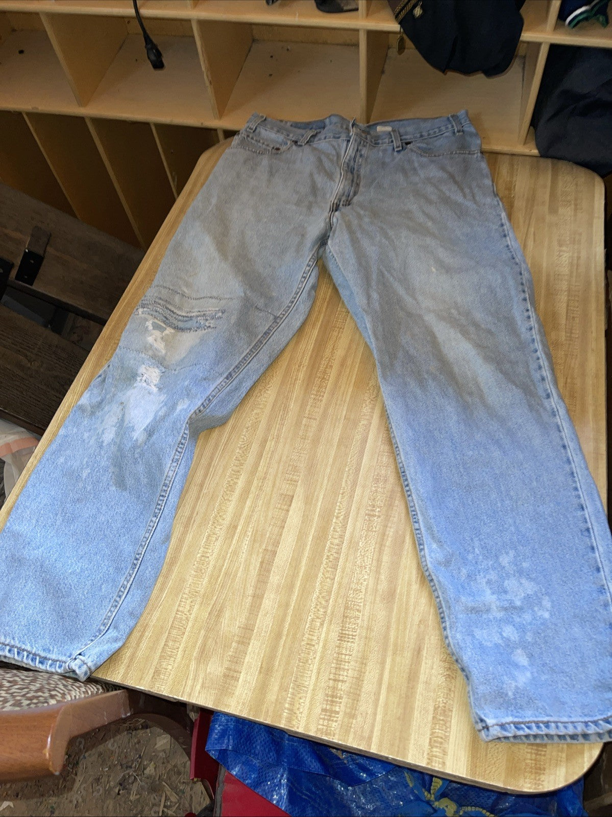 Vintage Levi’s 560 Jeans Made In Mexico 36/32 Distressed 