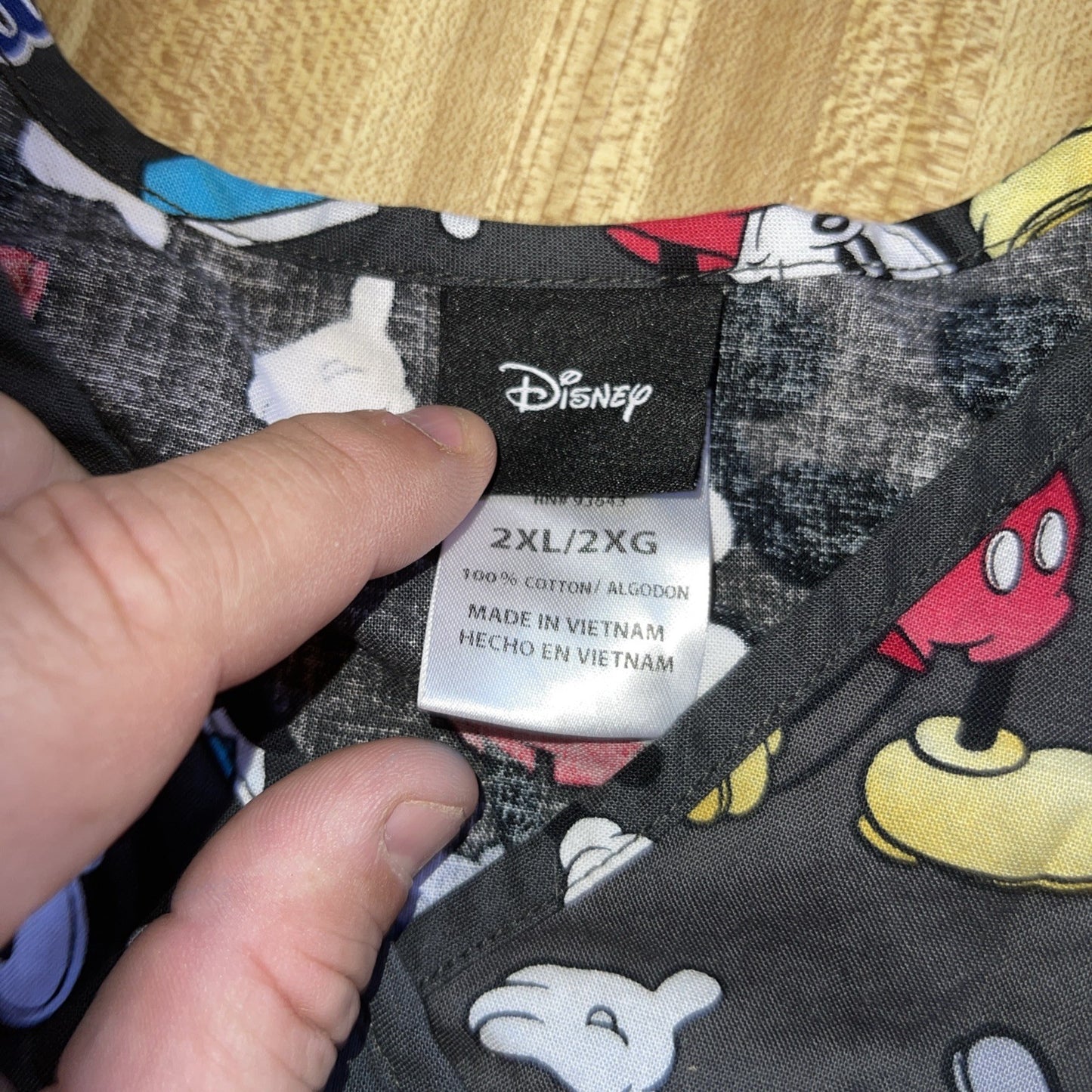 Disney Scrubs Top 2XL 