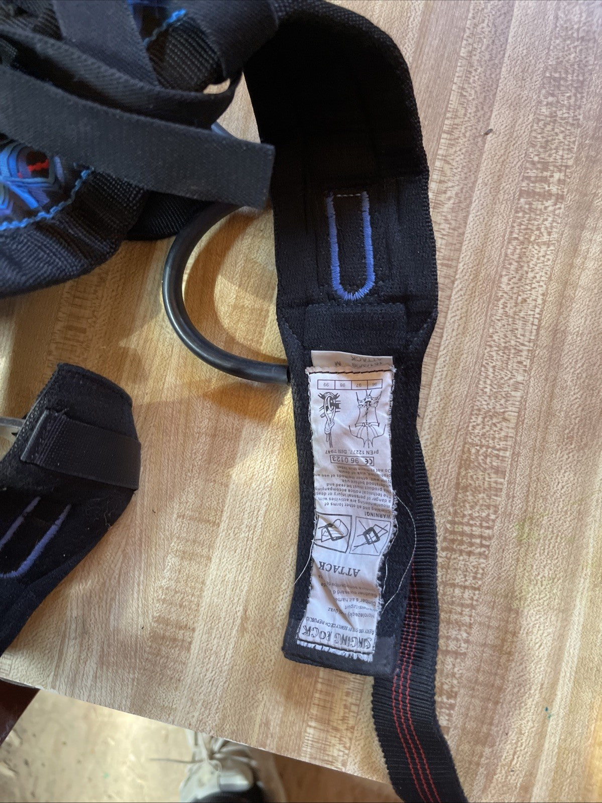 Singing Rock Attack Climbing Harness Medium