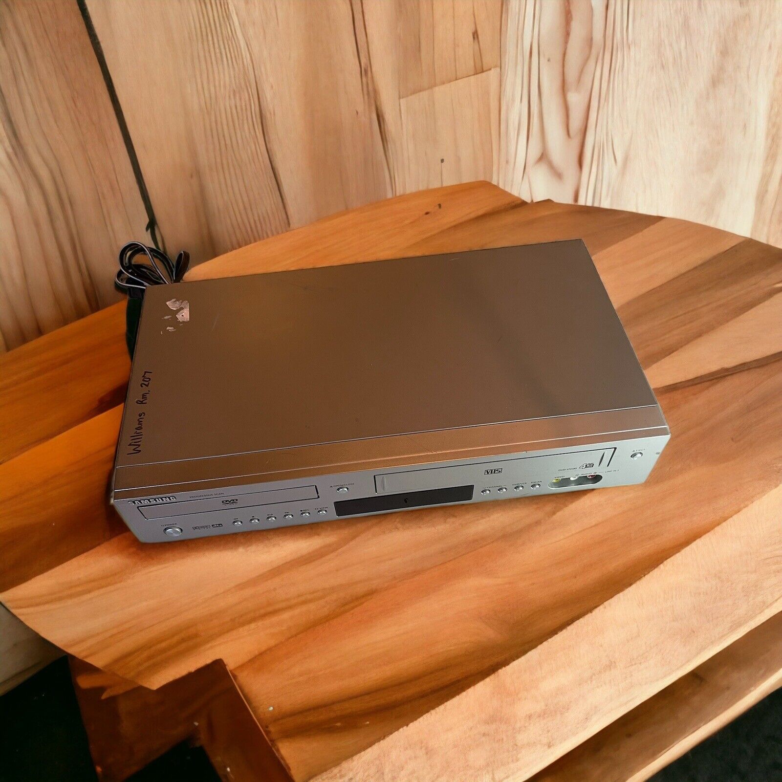 Samsung DVD-V5500 DVD VCR VHS 4 Head Combo Player