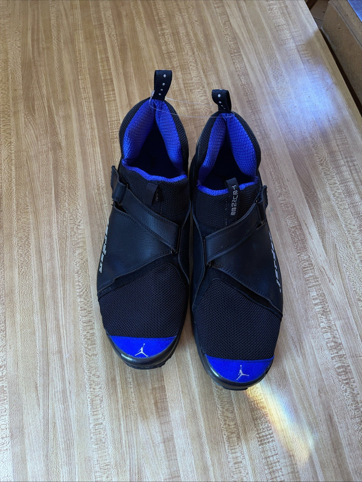 Jordan Trunner Suze 14