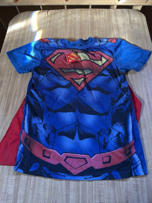 Superman T Shirt And Cape Small NWT 