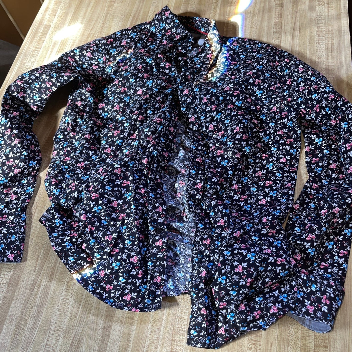 gentlemens outfitters shirt Medium 